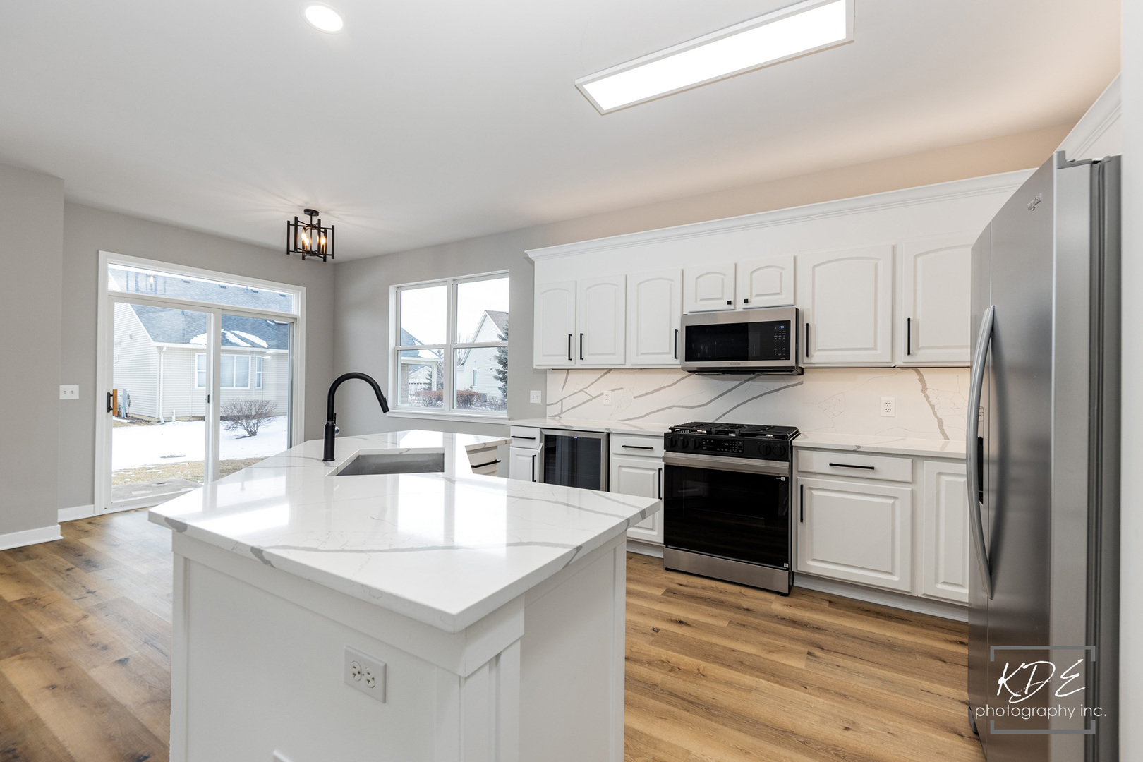 733 S Mecosta Lane, Romeoville, IL 60446