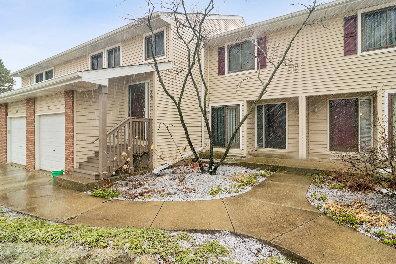 927 Hidden Lake Drive #0, Buffalo Grove, IL 60089