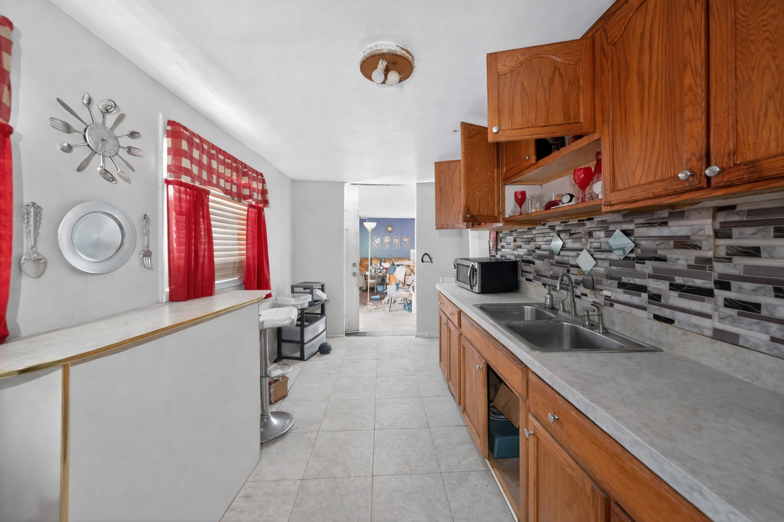 2711 W 165th Street, Markham, IL 60428