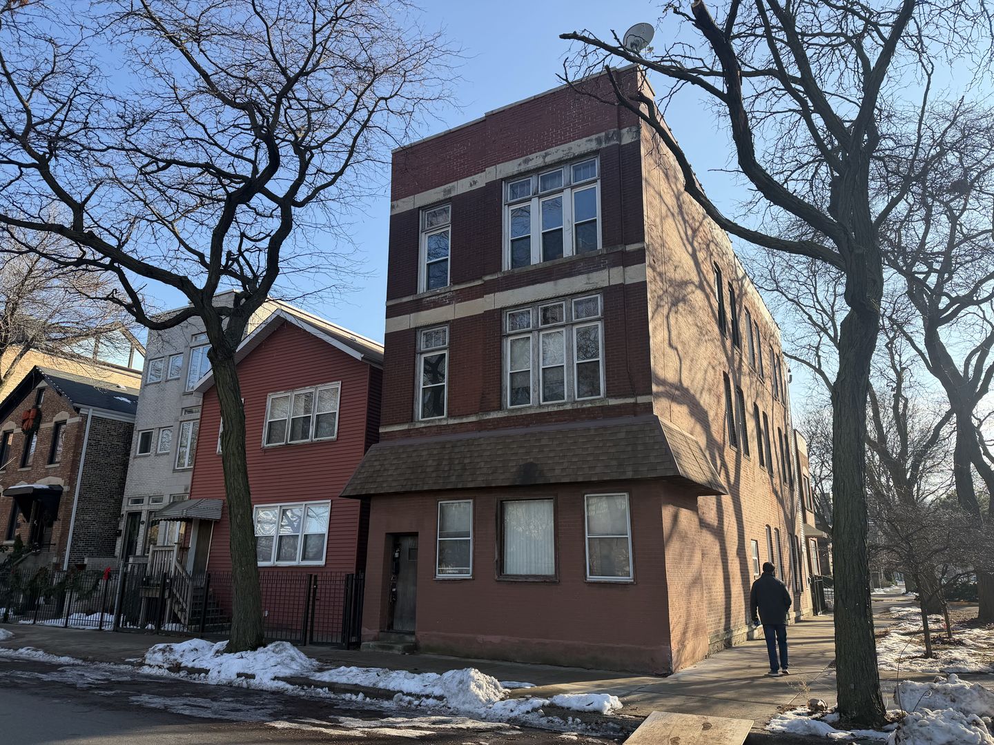 1123 W Vernon Park Place, Chicago, IL 60607