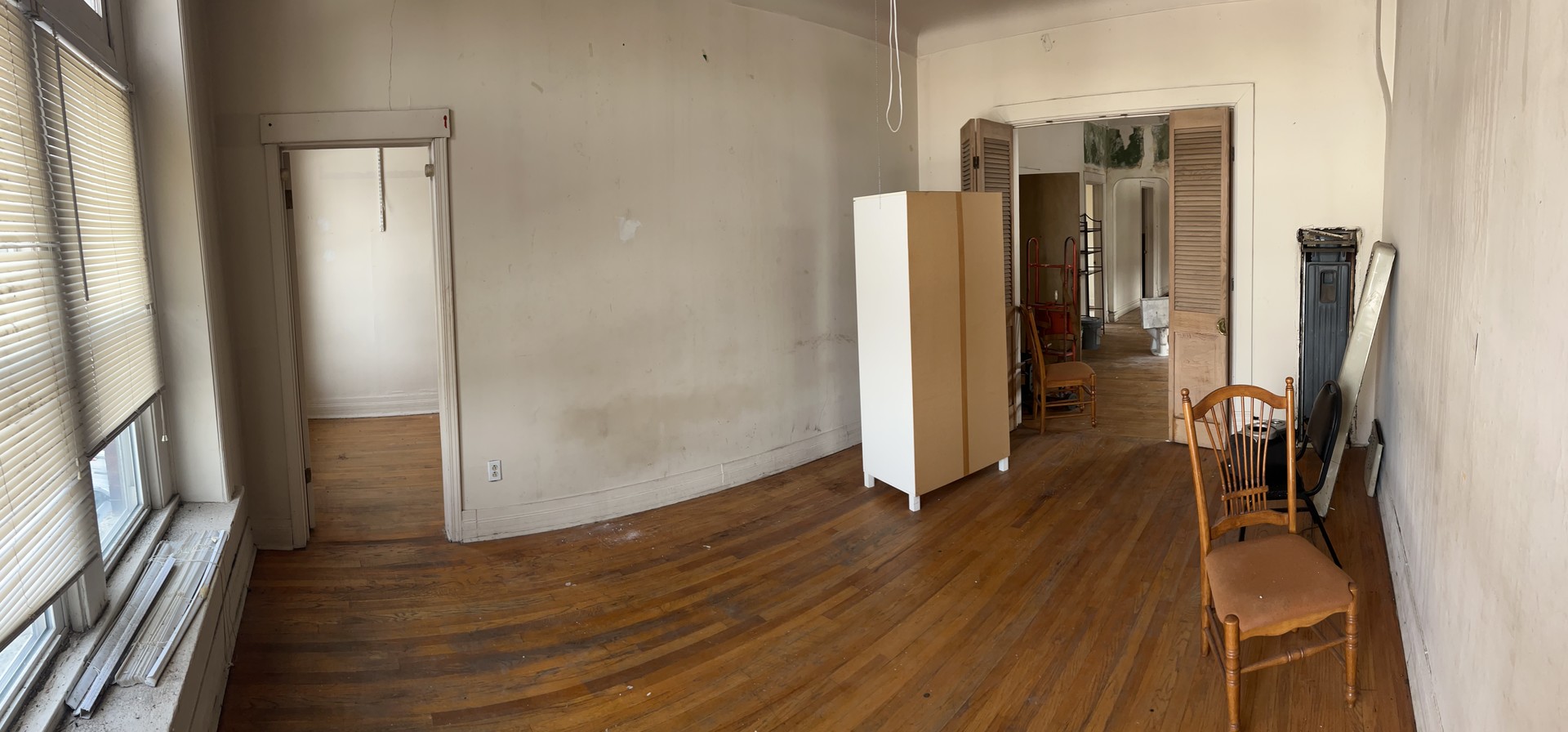 1123 W Vernon Park Place, Chicago, IL 60607