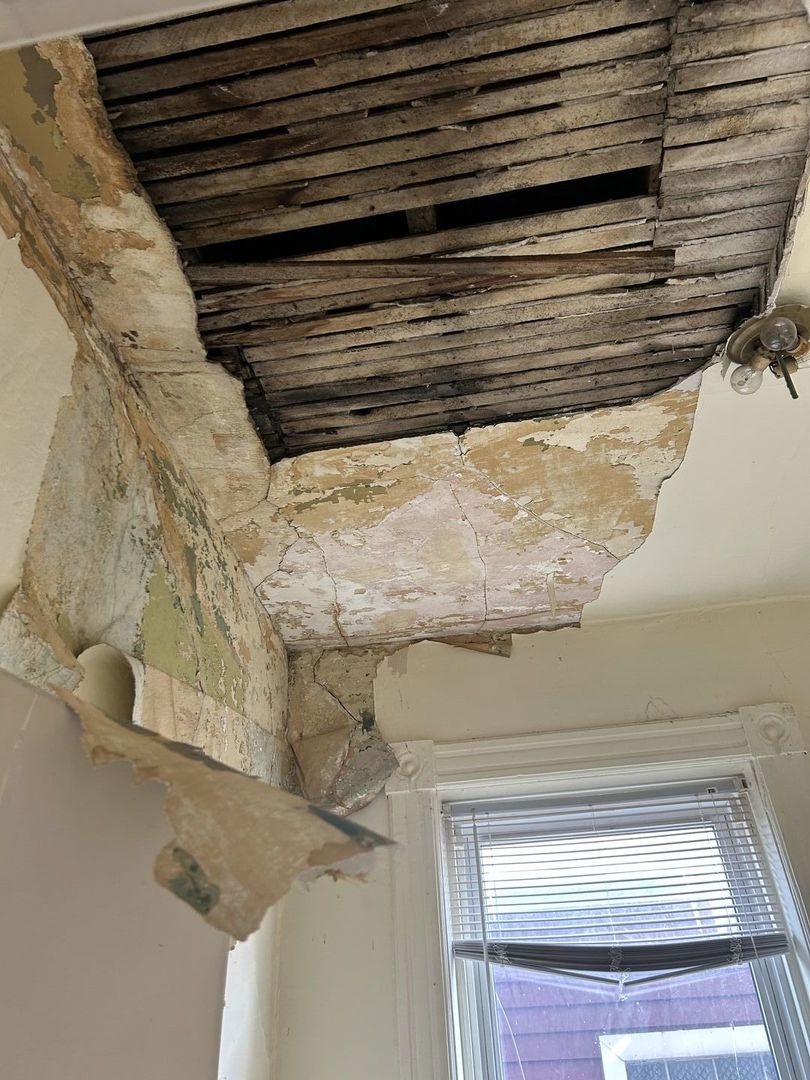 1123 W Vernon Park Place, Chicago, IL 60607