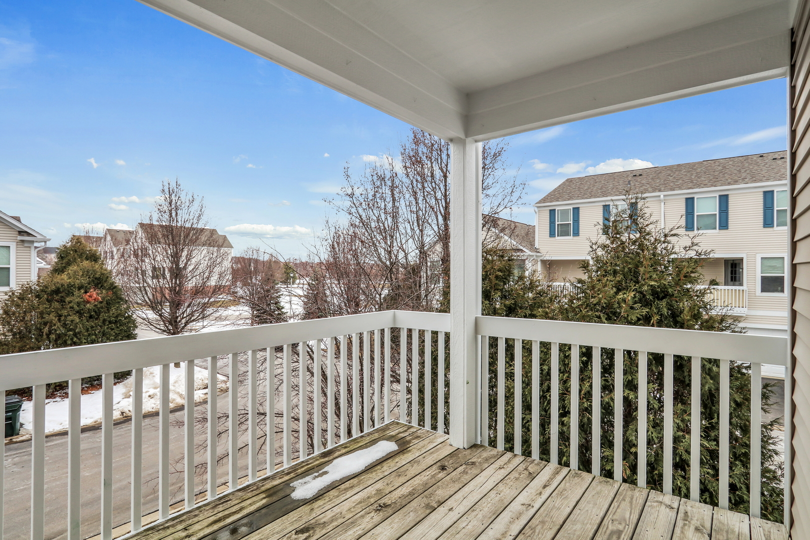 3210 Neubauer Circle, Lindenhurst, IL 60046