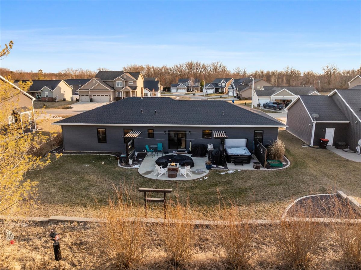 500 Raef Road, Downs, IL 61736