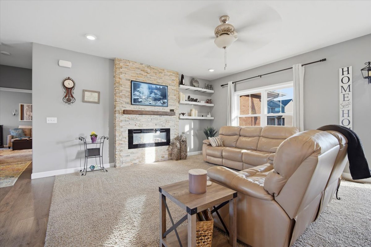 500 Raef Road, Downs, IL 61736