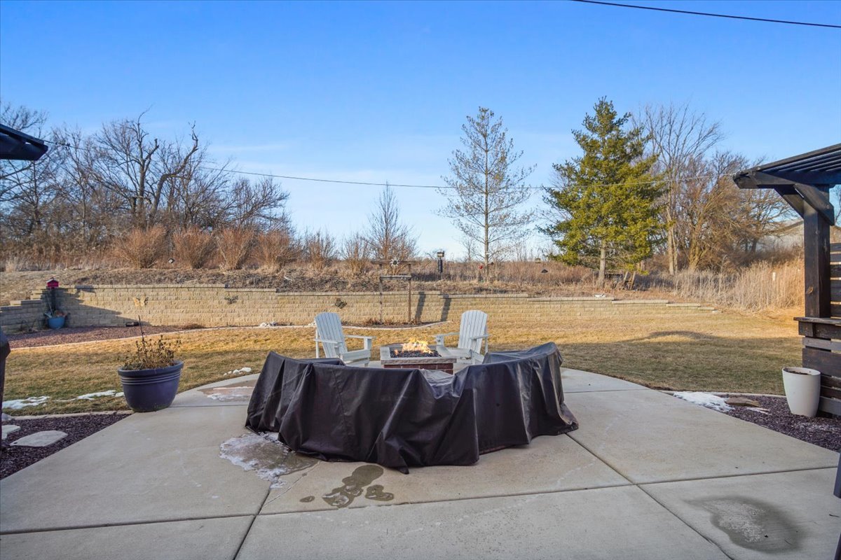 500 Raef Road, Downs, IL 61736