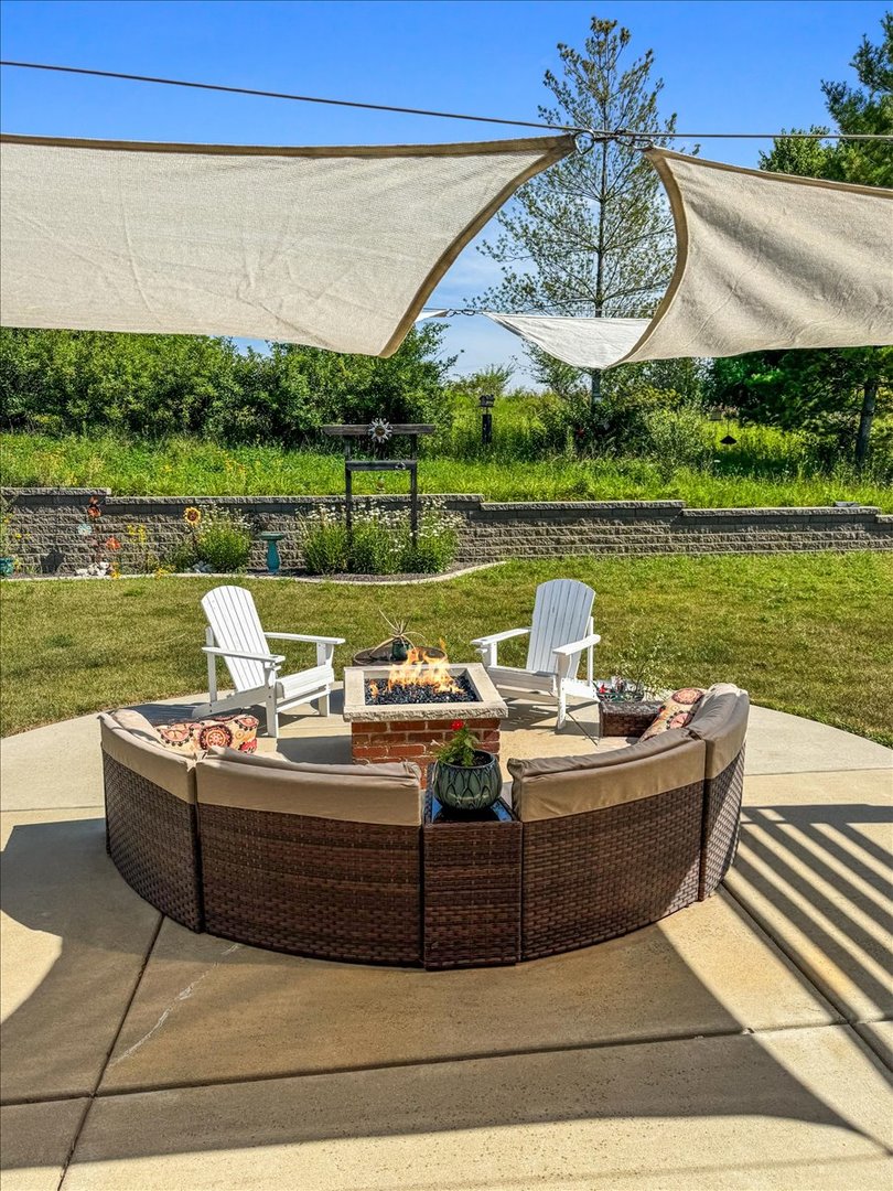 500 Raef Road, Downs, IL 61736