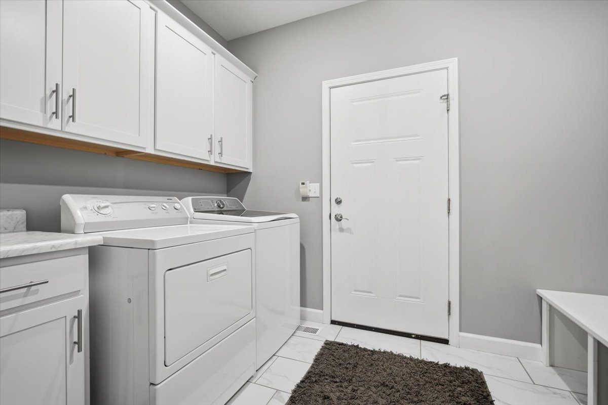 500 Raef Road, Downs, IL 61736