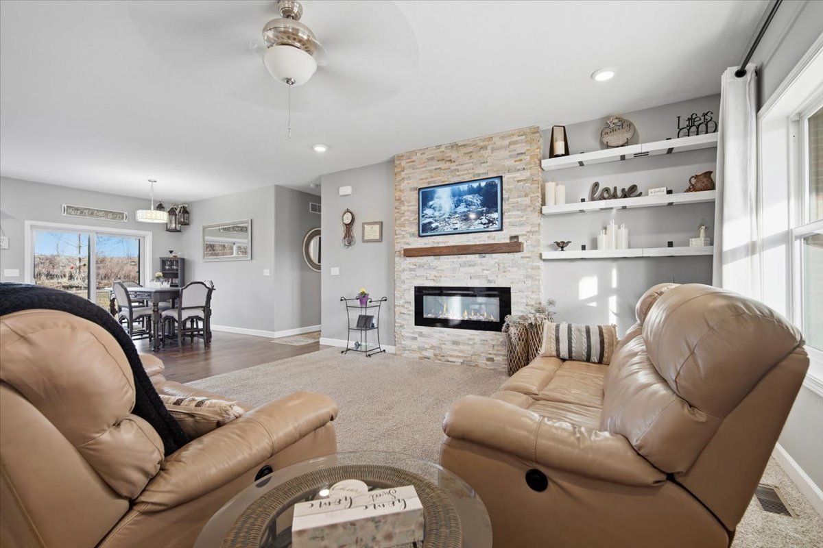 500 Raef Road, Downs, IL 61736