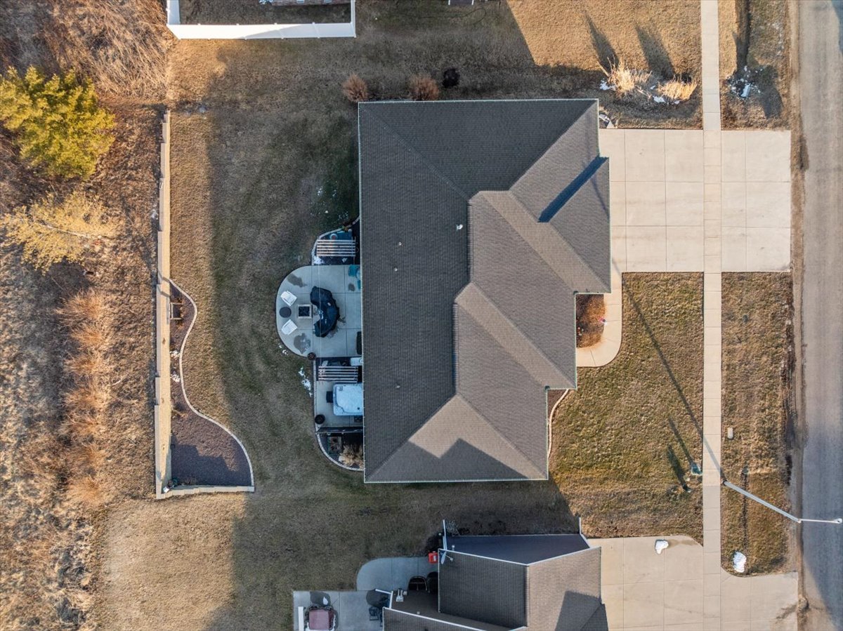 500 Raef Road, Downs, IL 61736