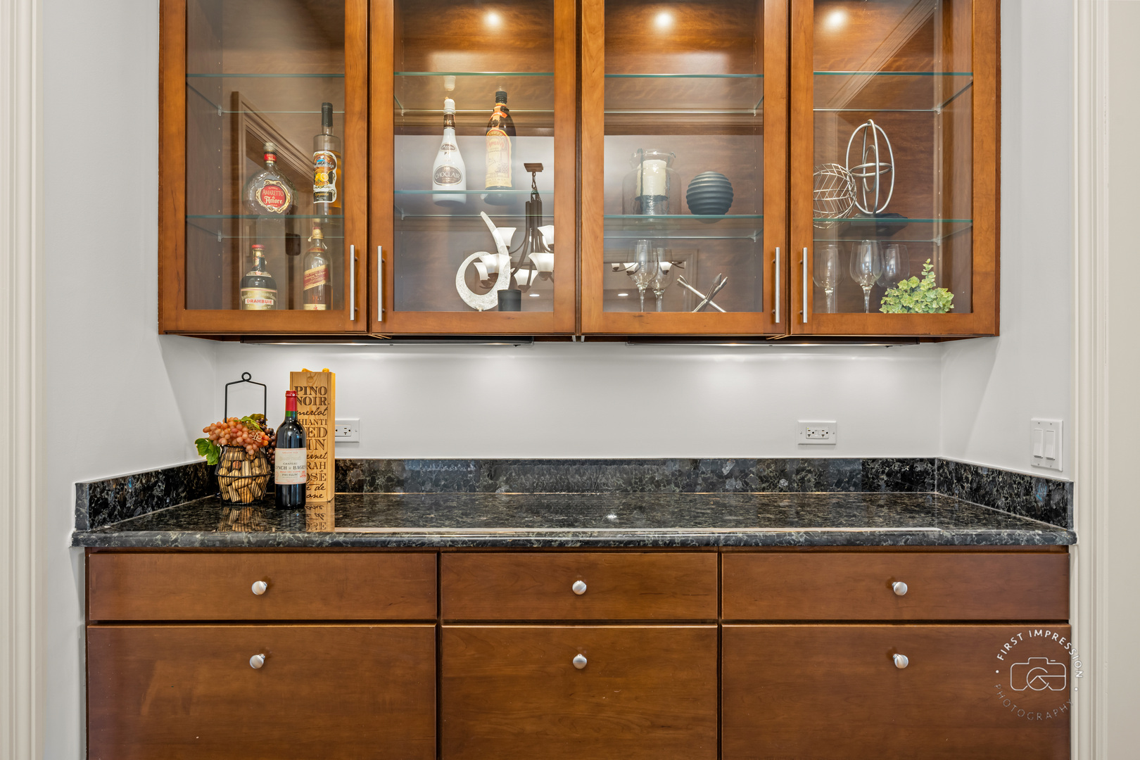 24599 W Indian Trail Road, Barrington, IL 60010