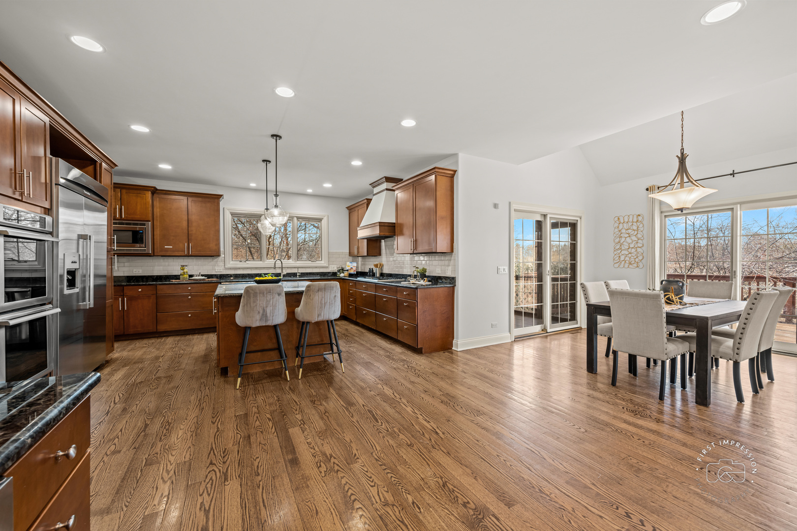 24599 W Indian Trail Road, Barrington, IL 60010