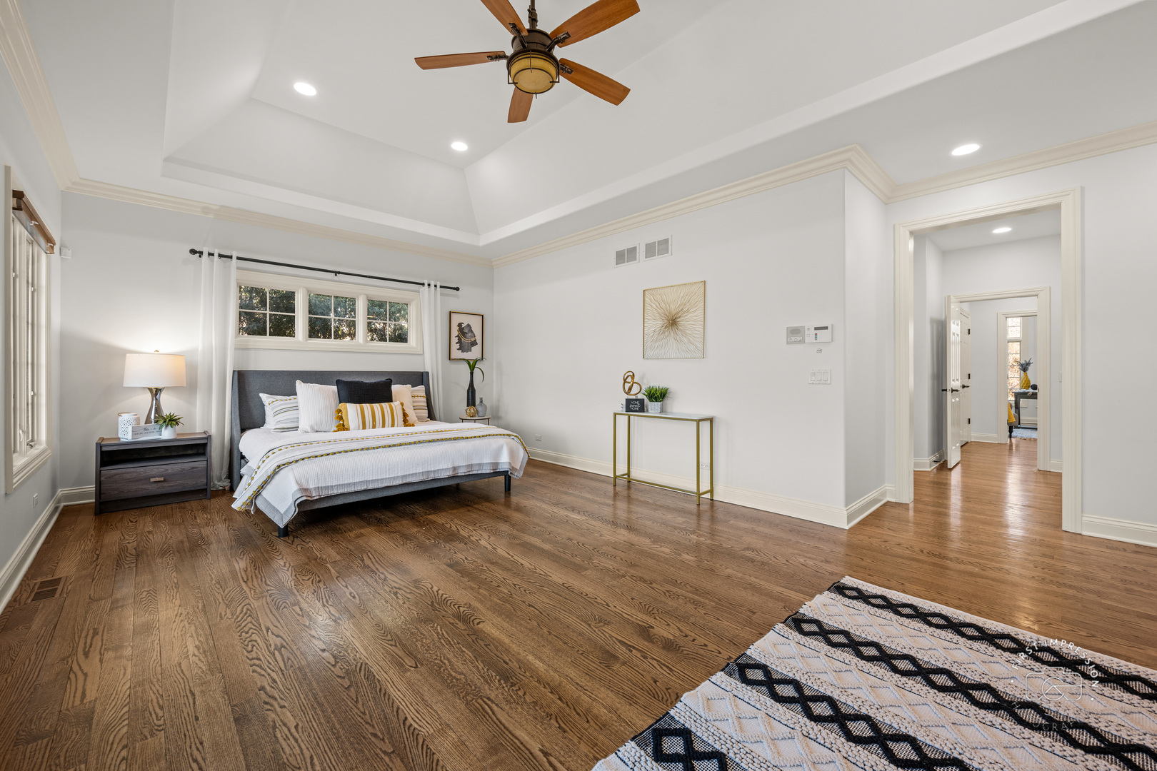 24599 W Indian Trail Road, Barrington, IL 60010