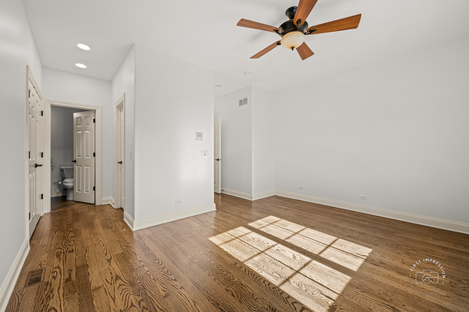 24599 W Indian Trail Road, Barrington, IL 60010