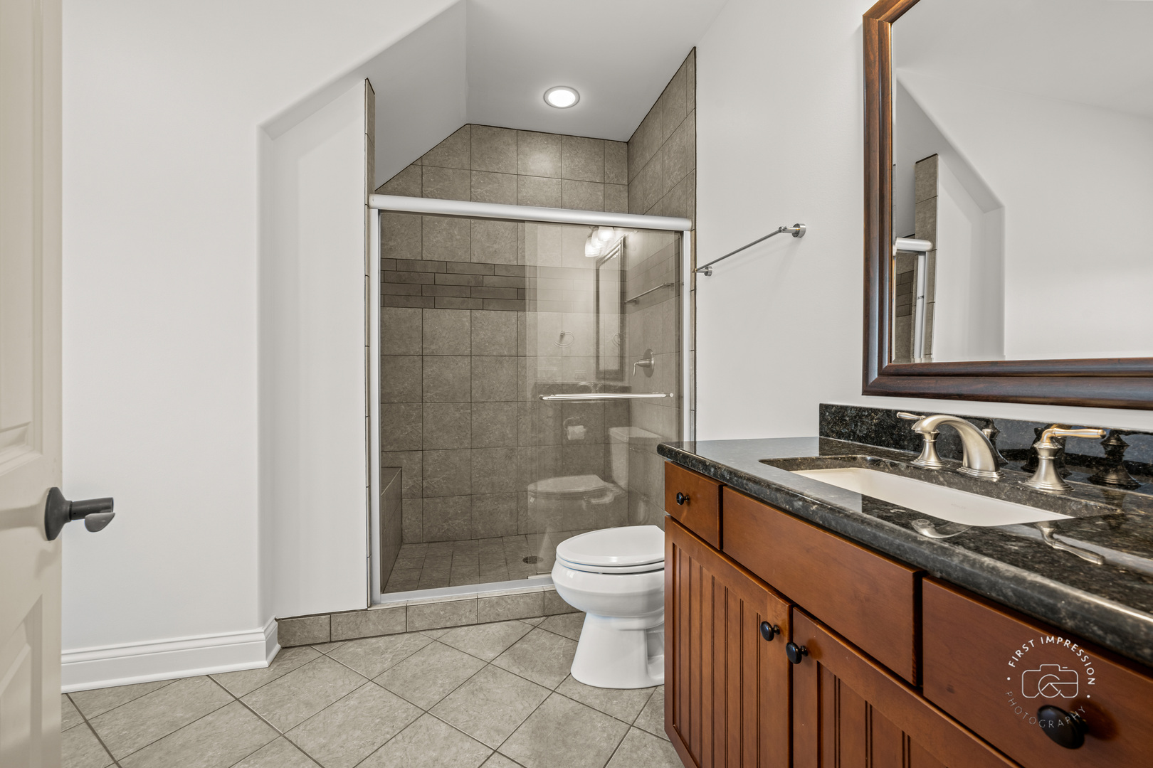 24599 W Indian Trail Road, Barrington, IL 60010