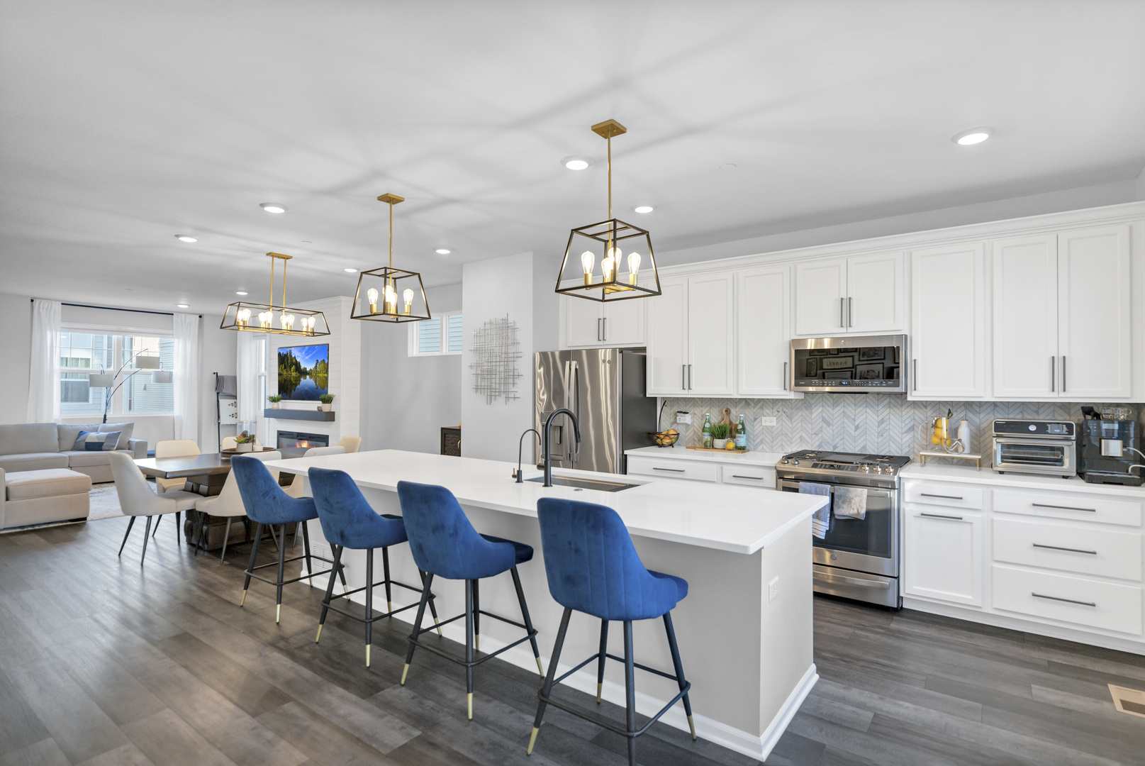 3209 Trillium Circle, Rolling Meadows, IL 60008