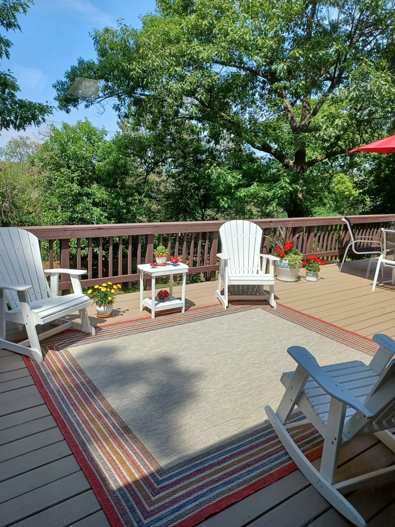 3428 KINGS LAIR Drive, Spring Grove, IL 60081