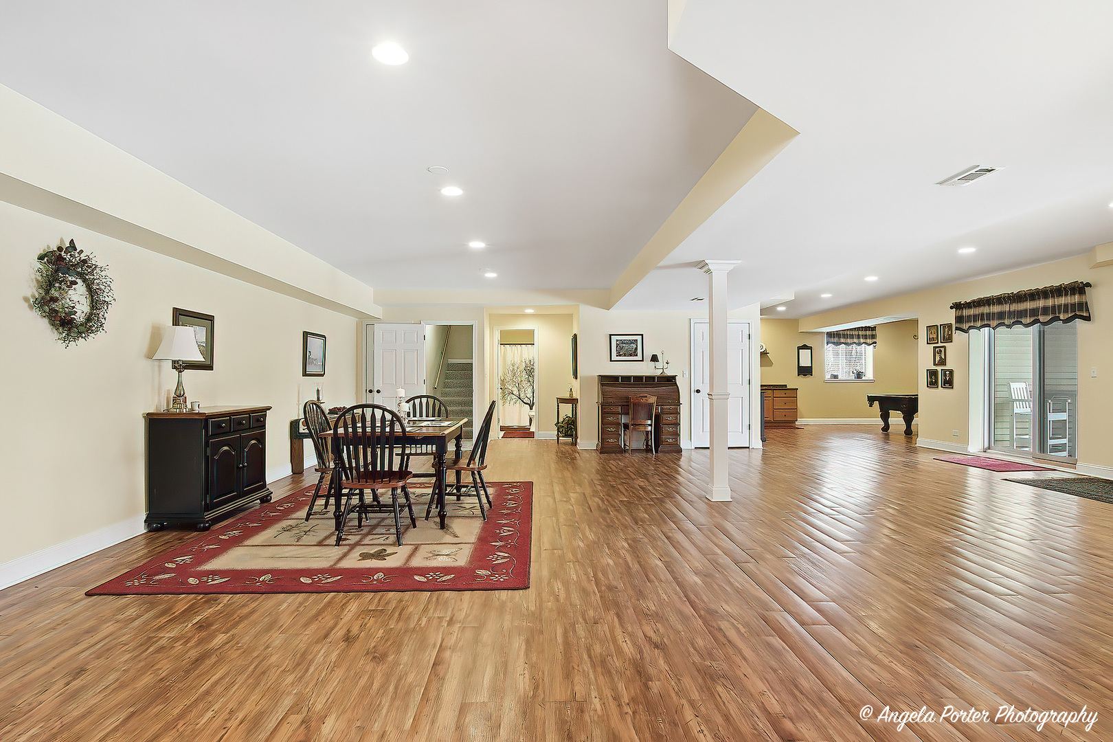 3428 KINGS LAIR Drive, Spring Grove, IL 60081