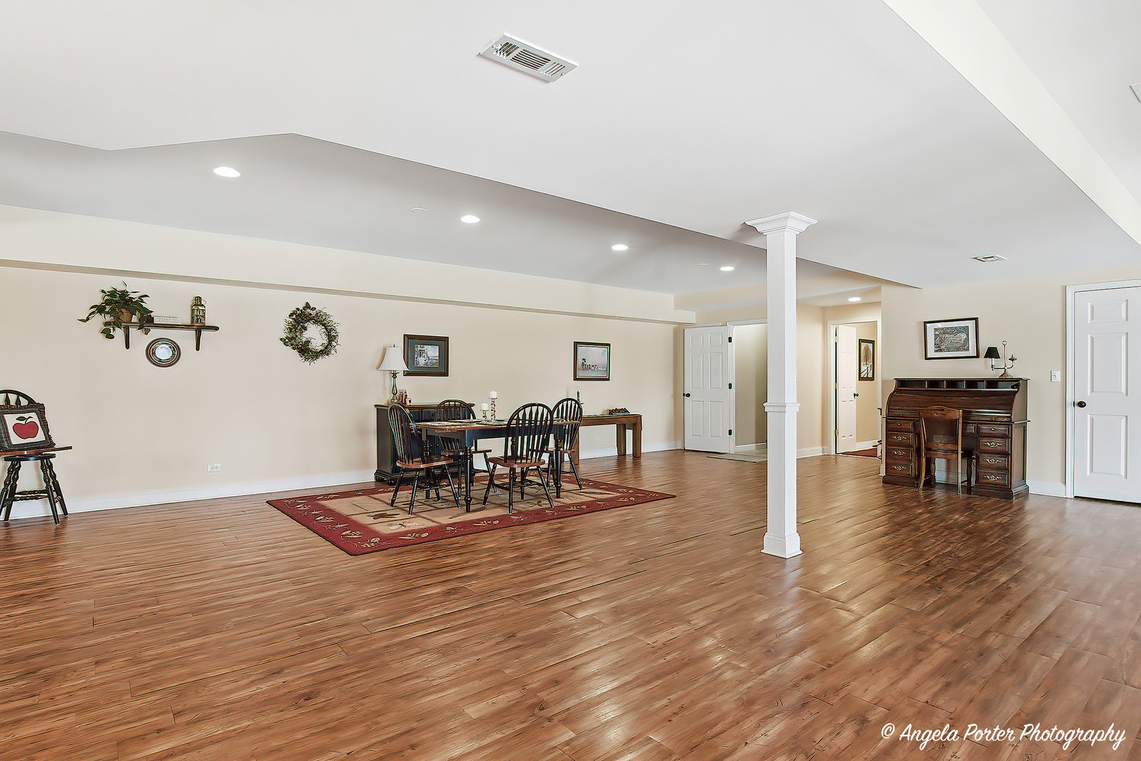 3428 KINGS LAIR Drive, Spring Grove, IL 60081