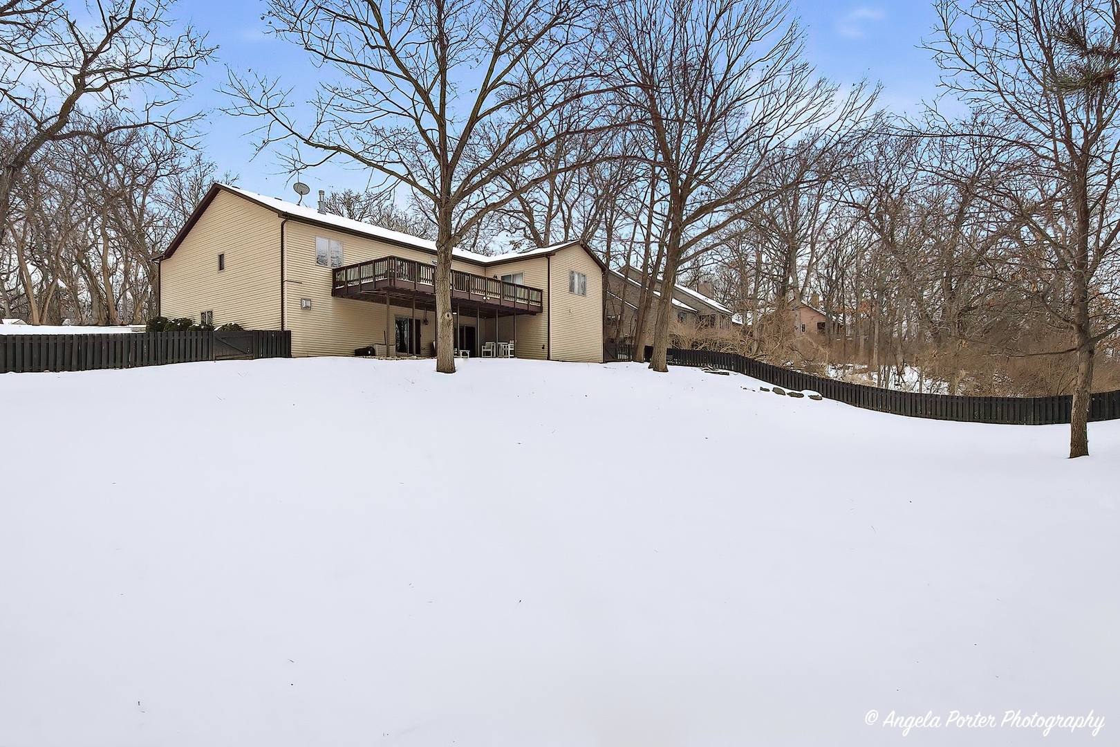 3428 KINGS LAIR Drive, Spring Grove, IL 60081