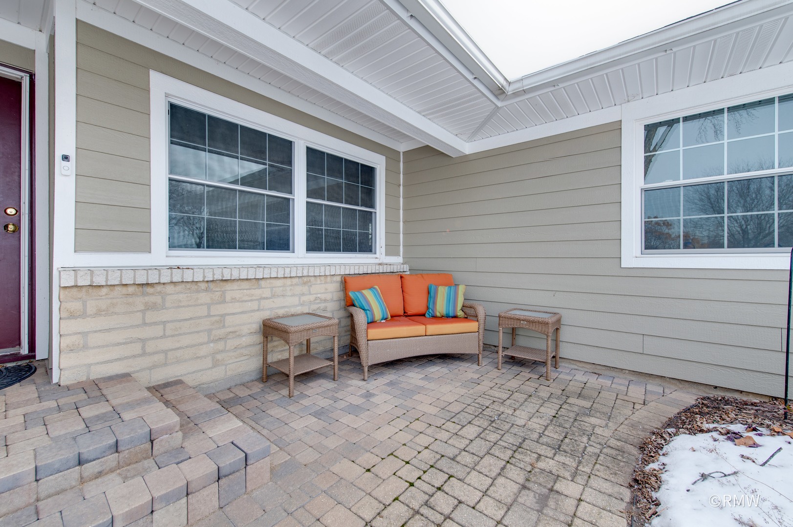 1149 Carlisle Avenue, Elk Grove Village, IL 60007