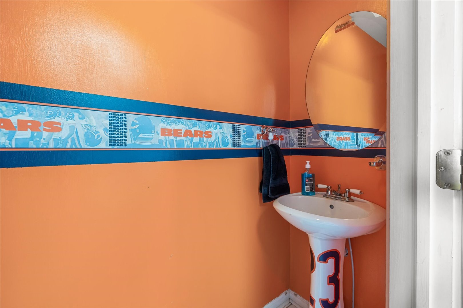 427 Essex Court, Sugar Grove, IL 60554