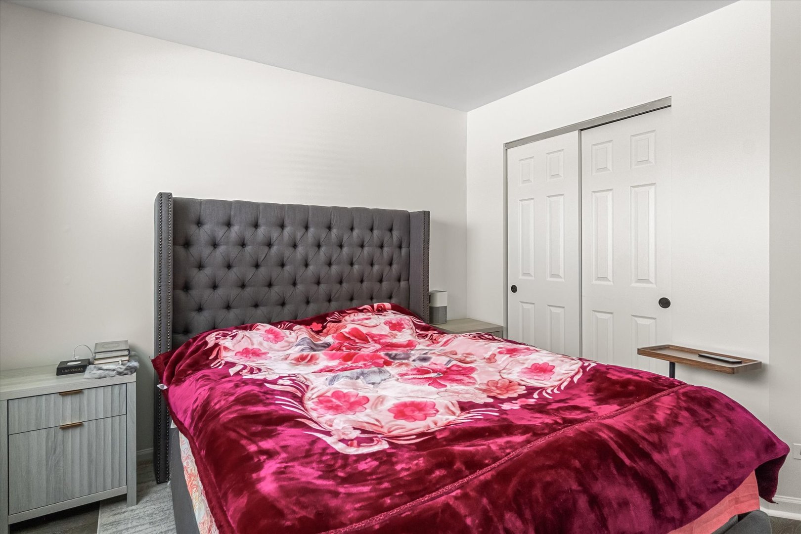 427 Essex Court, Sugar Grove, IL 60554