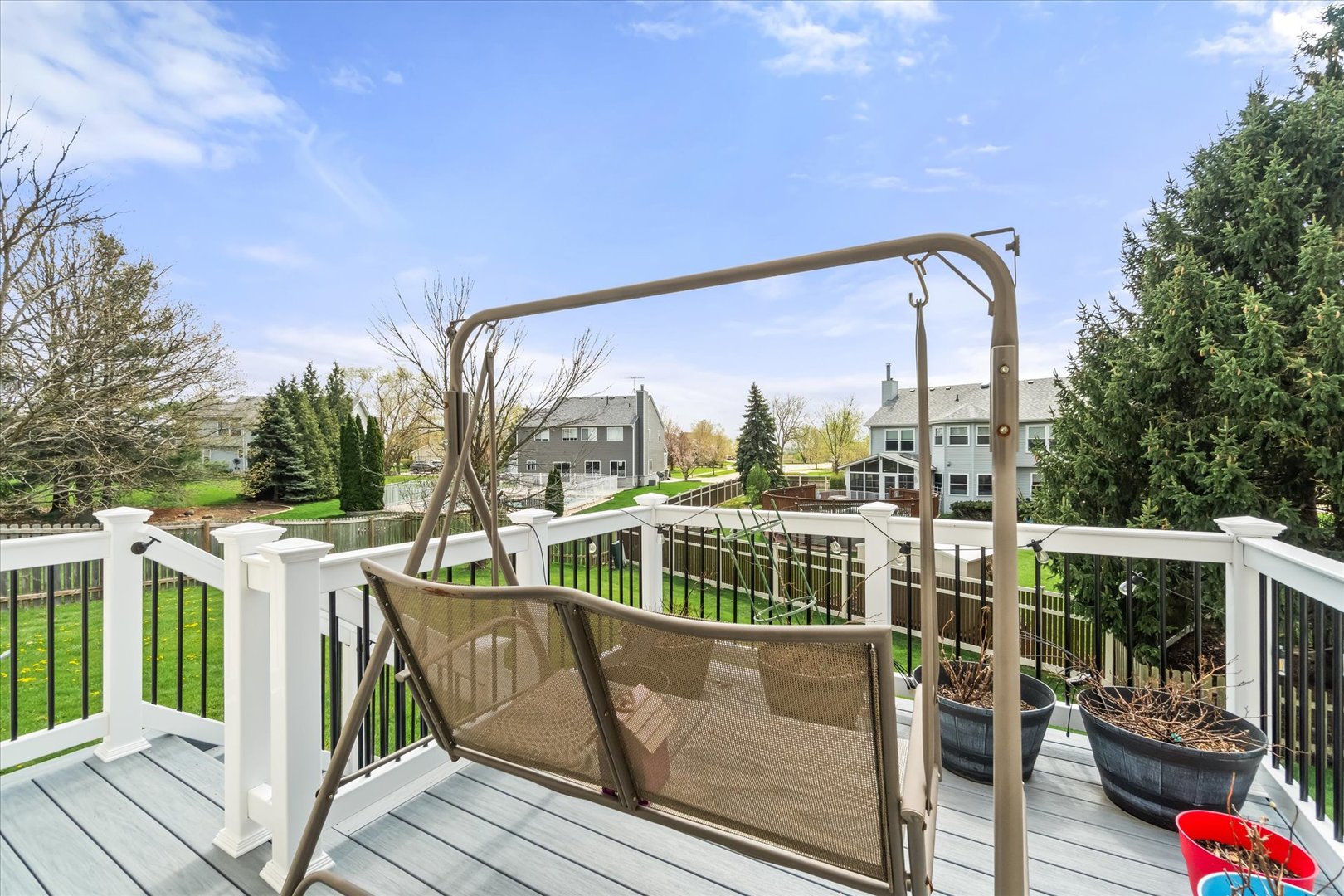 427 Essex Court, Sugar Grove, IL 60554