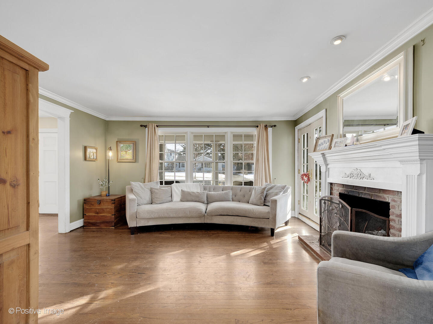 254 Coe Road, Clarendon Hills, IL 60514