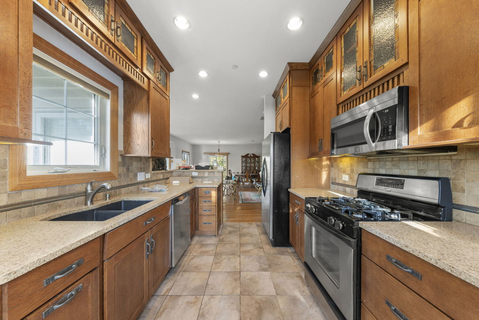 1537 Queen Ann Lane, Gurnee, IL 60031