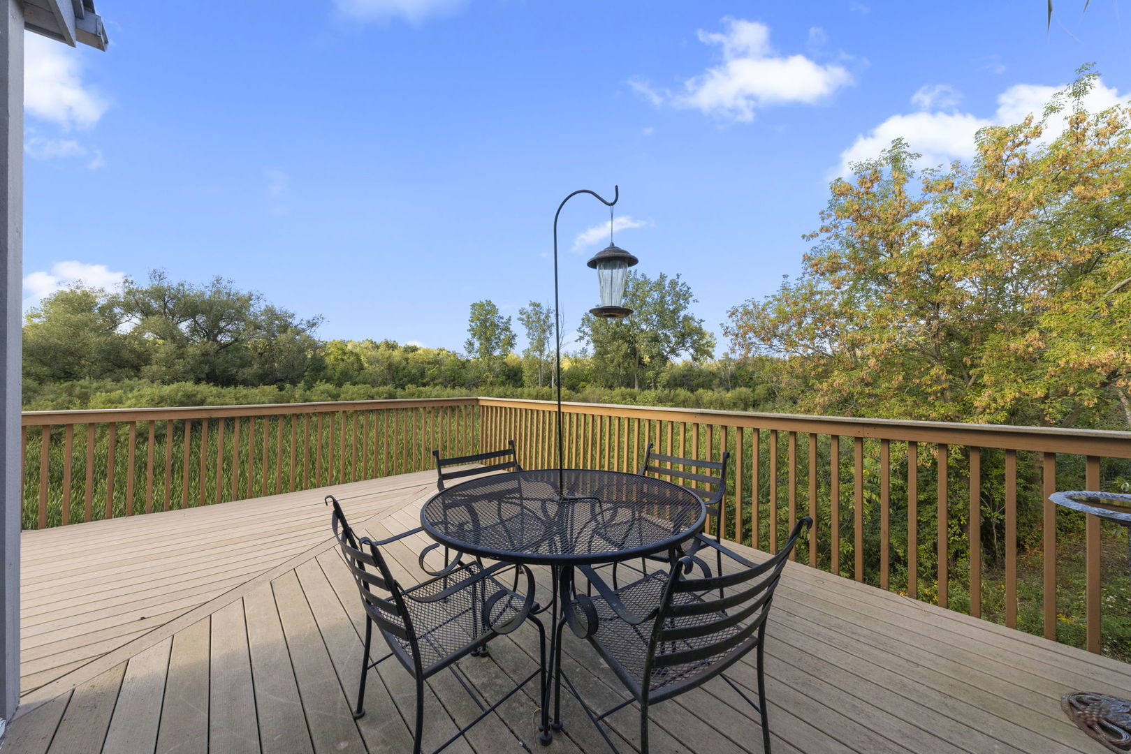 1537 Queen Ann Lane, Gurnee, IL 60031