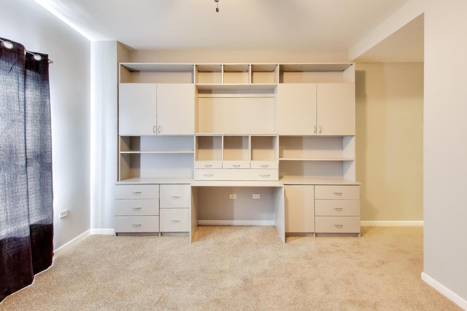 1650 Riverwoods Drive #706, Melrose Park, IL 60160