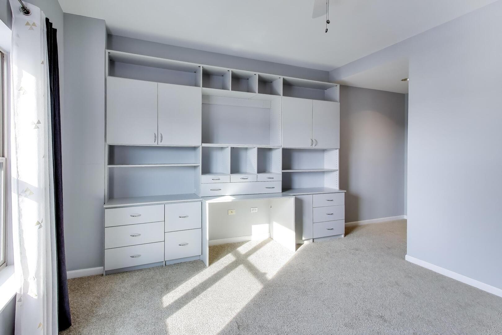 1650 Riverwoods Drive #706, Melrose Park, IL 60160