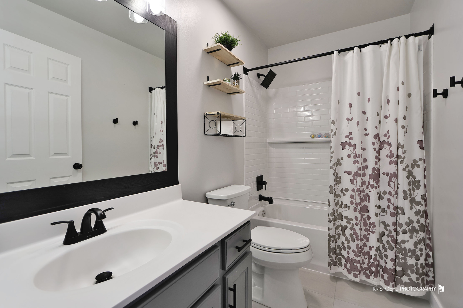 451 W Waterbury Drive, Round Lake, IL 60073