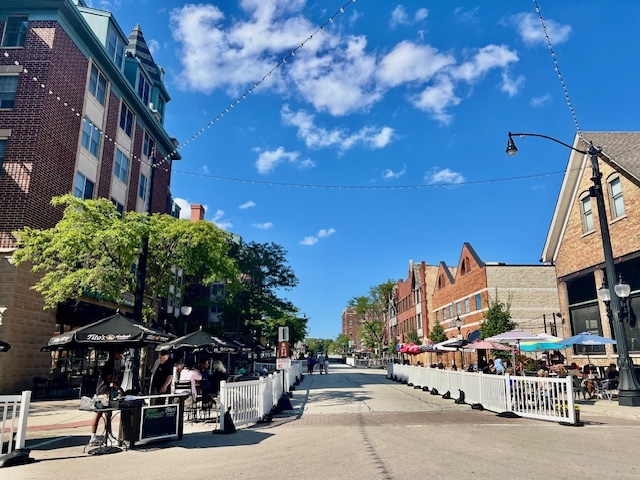 151 W Wing Street #601, Arlington Heights, IL 60005