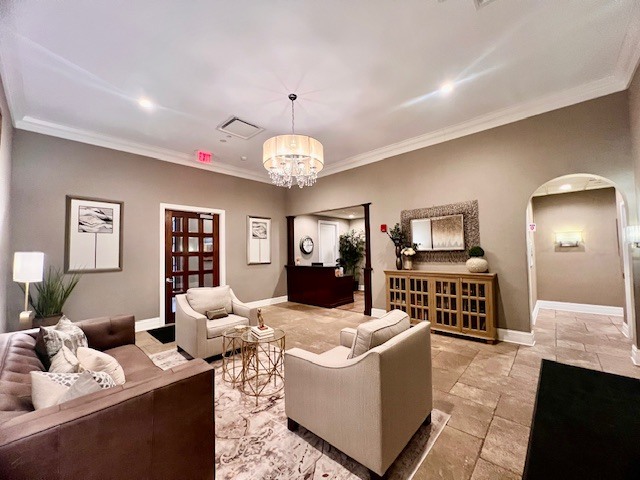 151 W Wing Street #601, Arlington Heights, IL 60005