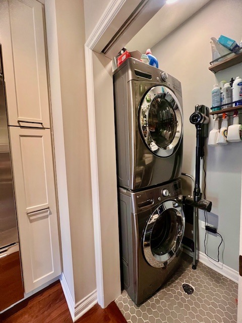 151 W Wing Street #601, Arlington Heights, IL 60005