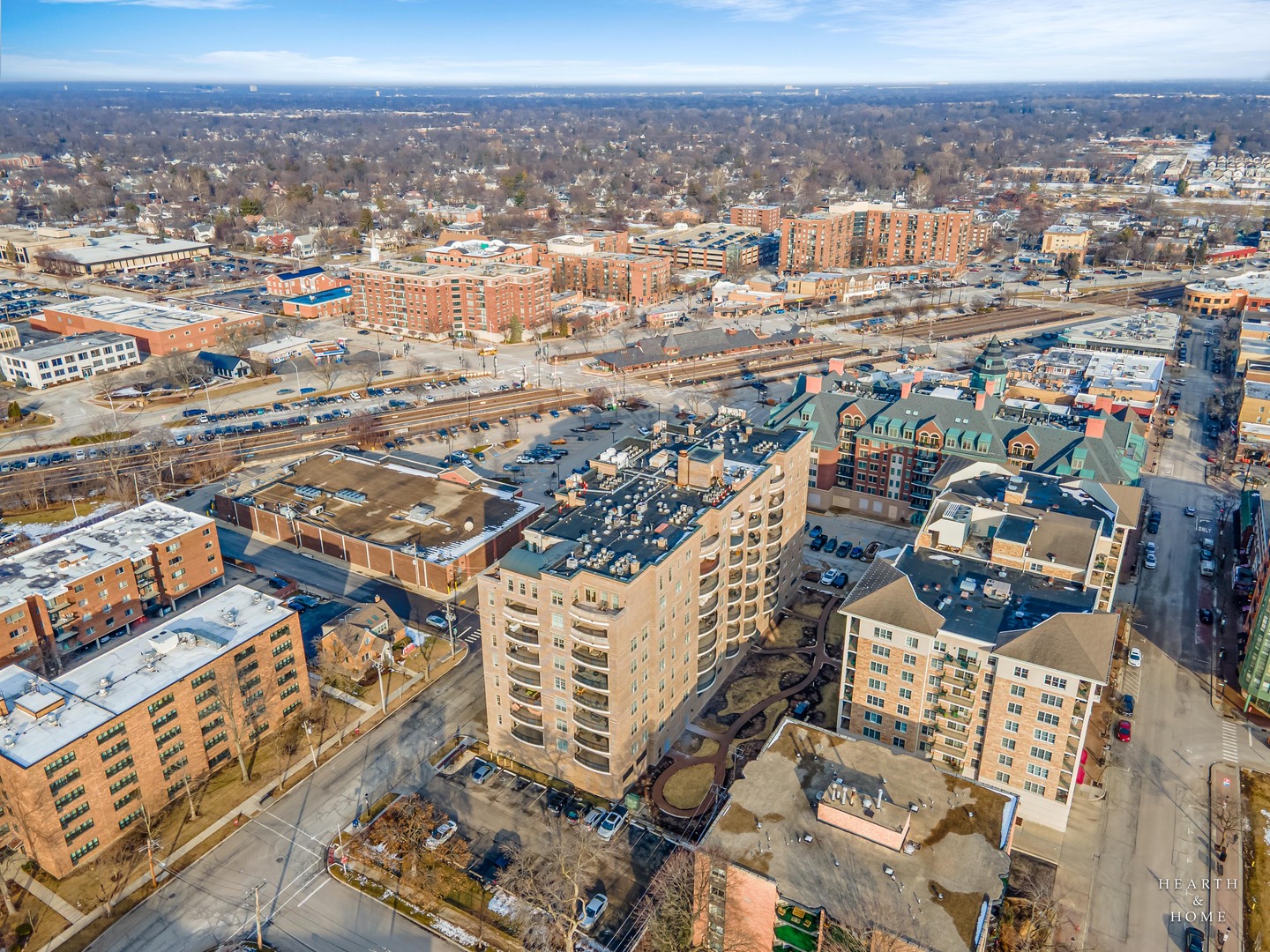 151 W Wing Street #601, Arlington Heights, IL 60005