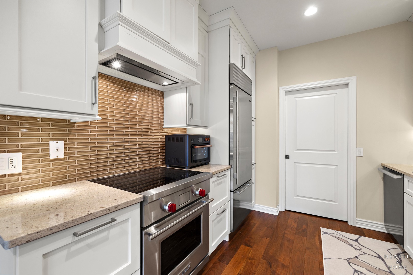 151 W Wing Street #601, Arlington Heights, IL 60005