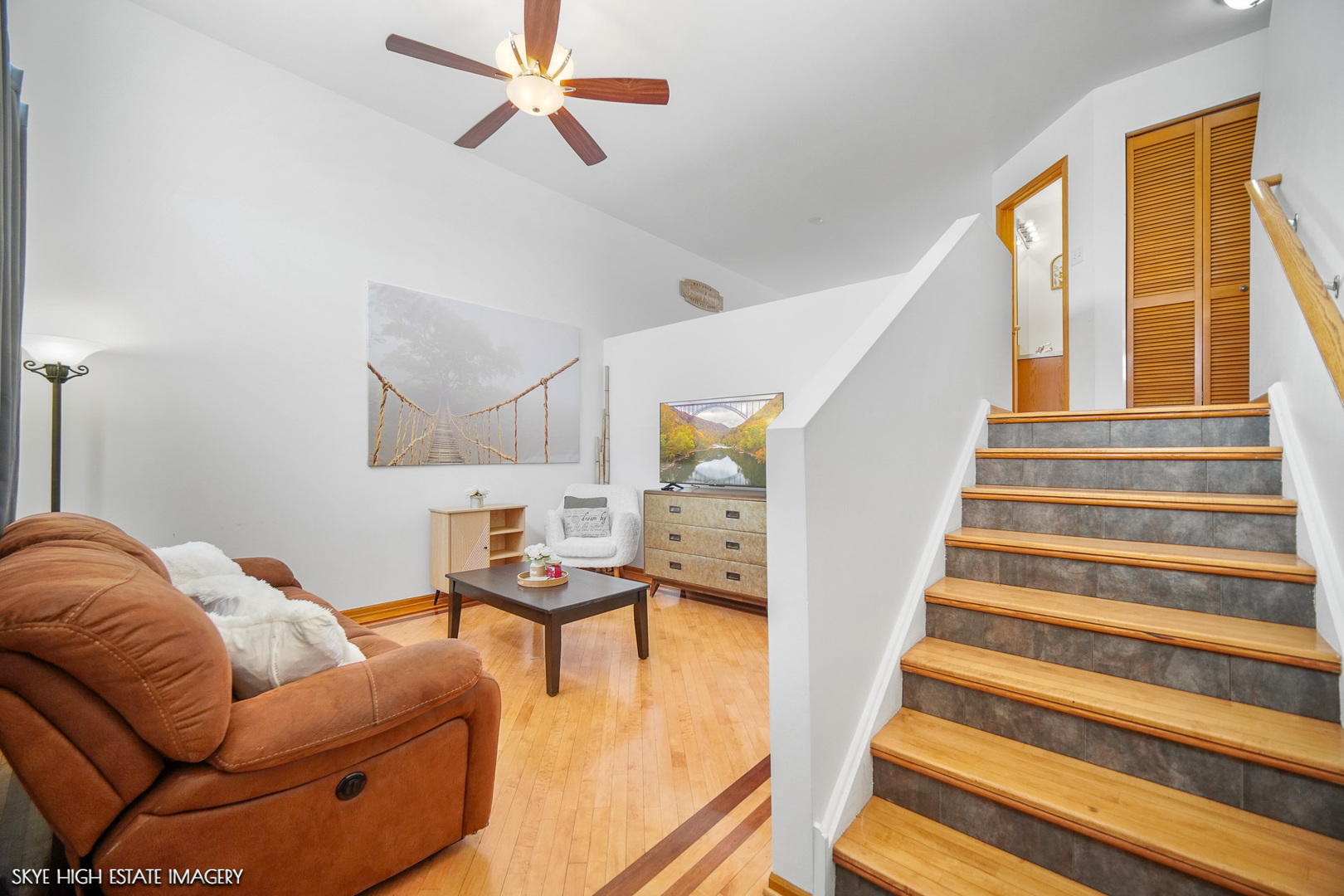 632 Spring Leaf Drive, Joliet, IL 60431