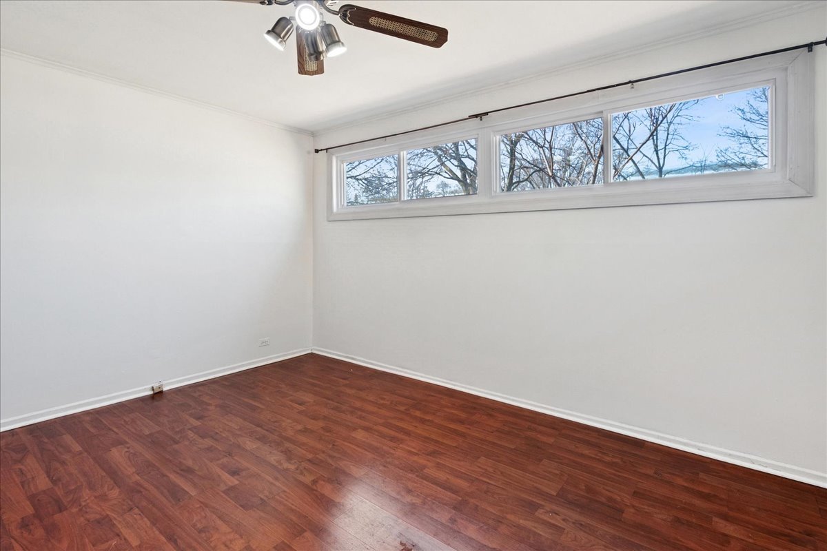 17561 Hillside Avenue, Homewood, IL 60430