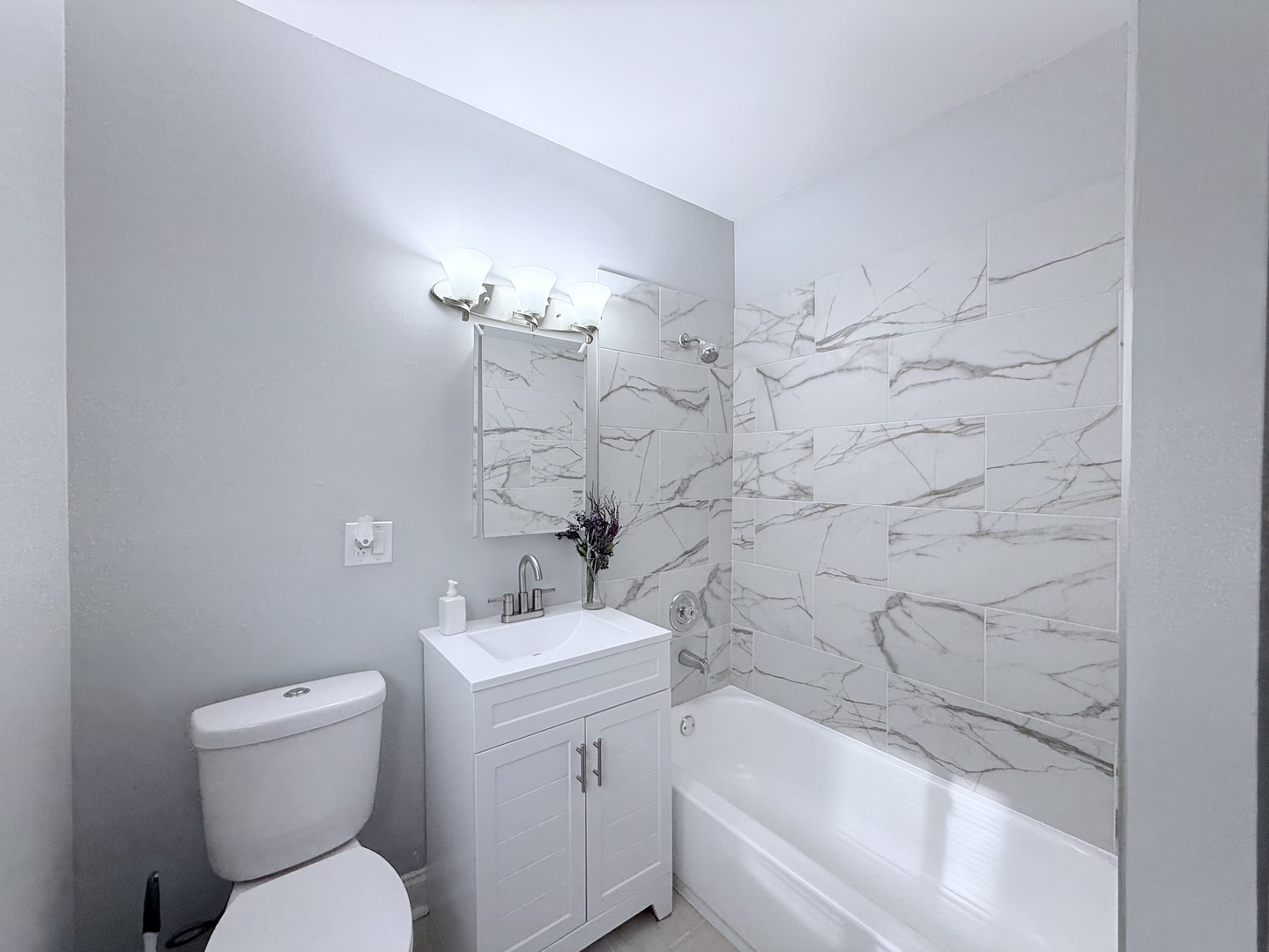 11248 S PARNELL Avenue, Chicago, IL 60628