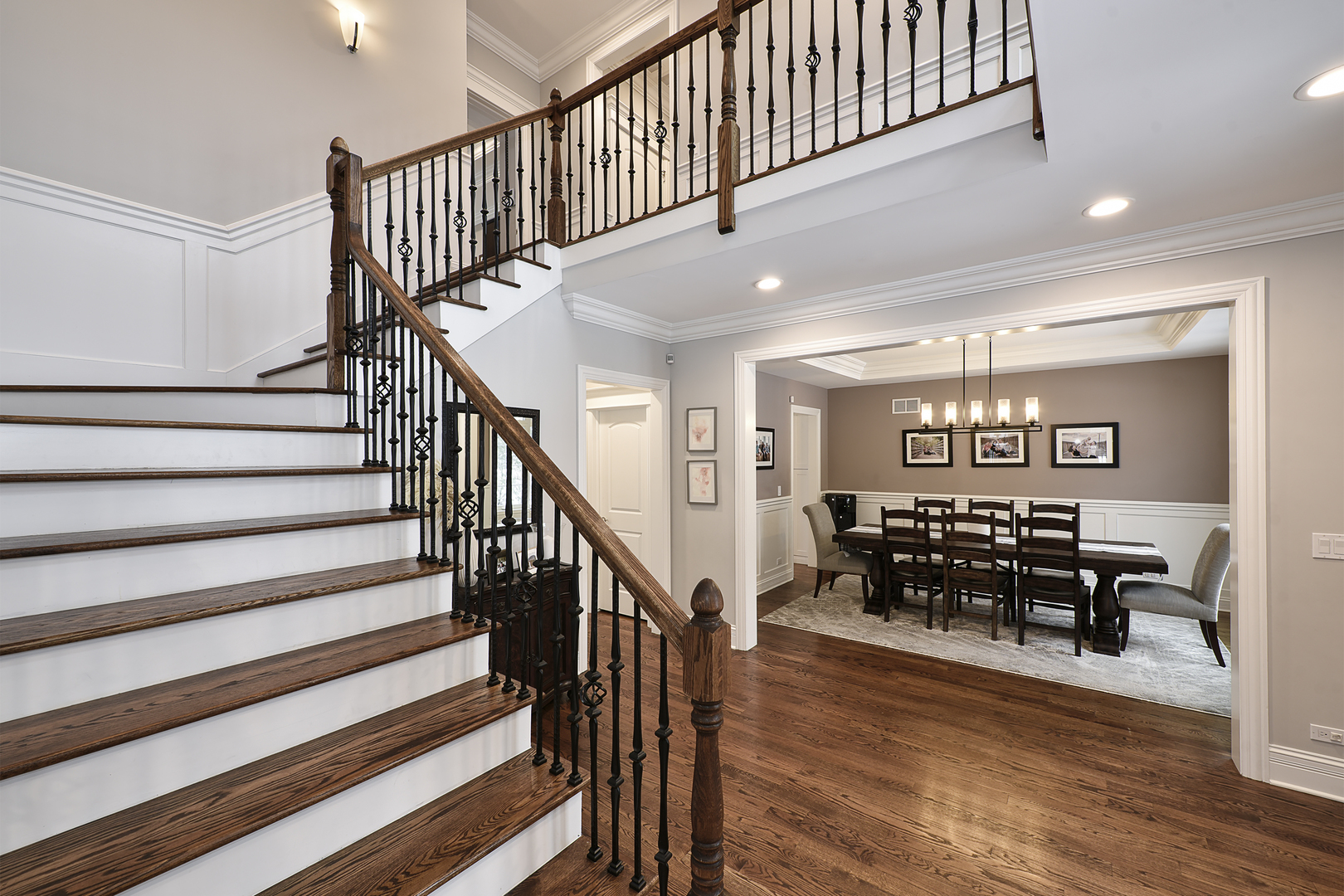 1481 W Winnetka Street, Palatine, IL 60067