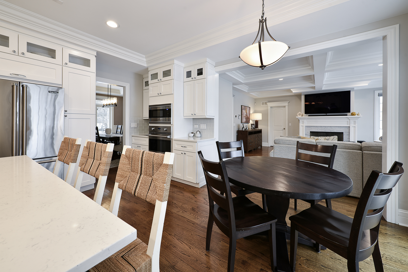 1481 W Winnetka Street, Palatine, IL 60067