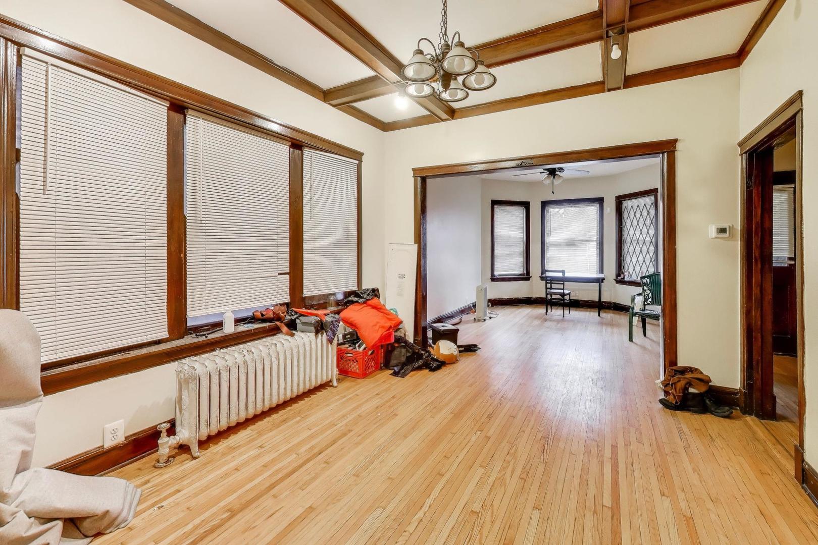 4820 W Washington Boulevard, Chicago, IL 60644