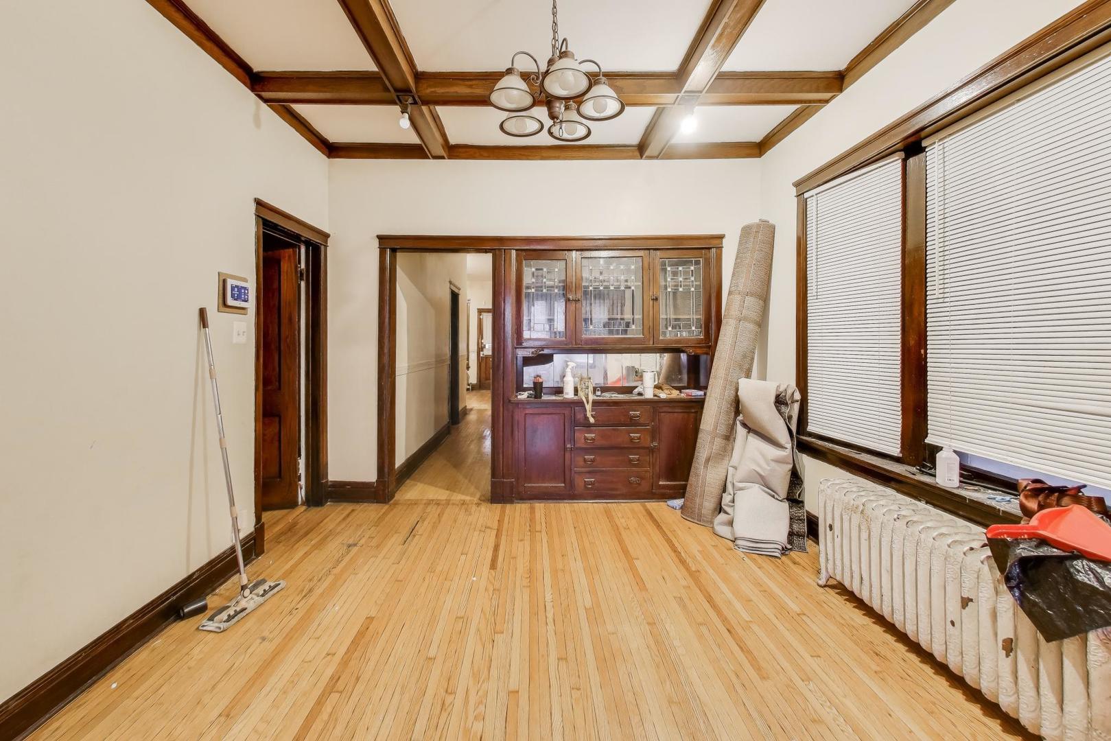 4820 W Washington Boulevard, Chicago, IL 60644