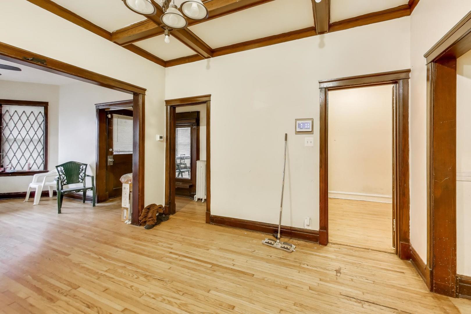 4820 W Washington Boulevard, Chicago, IL 60644