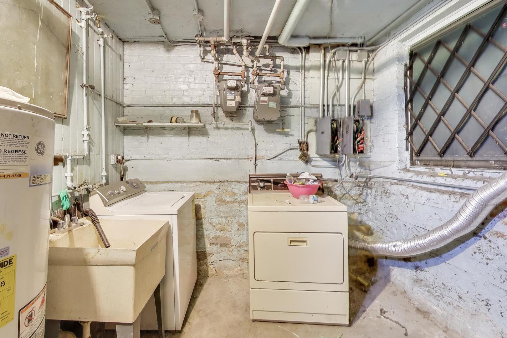 4820 W Washington Boulevard, Chicago, IL 60644