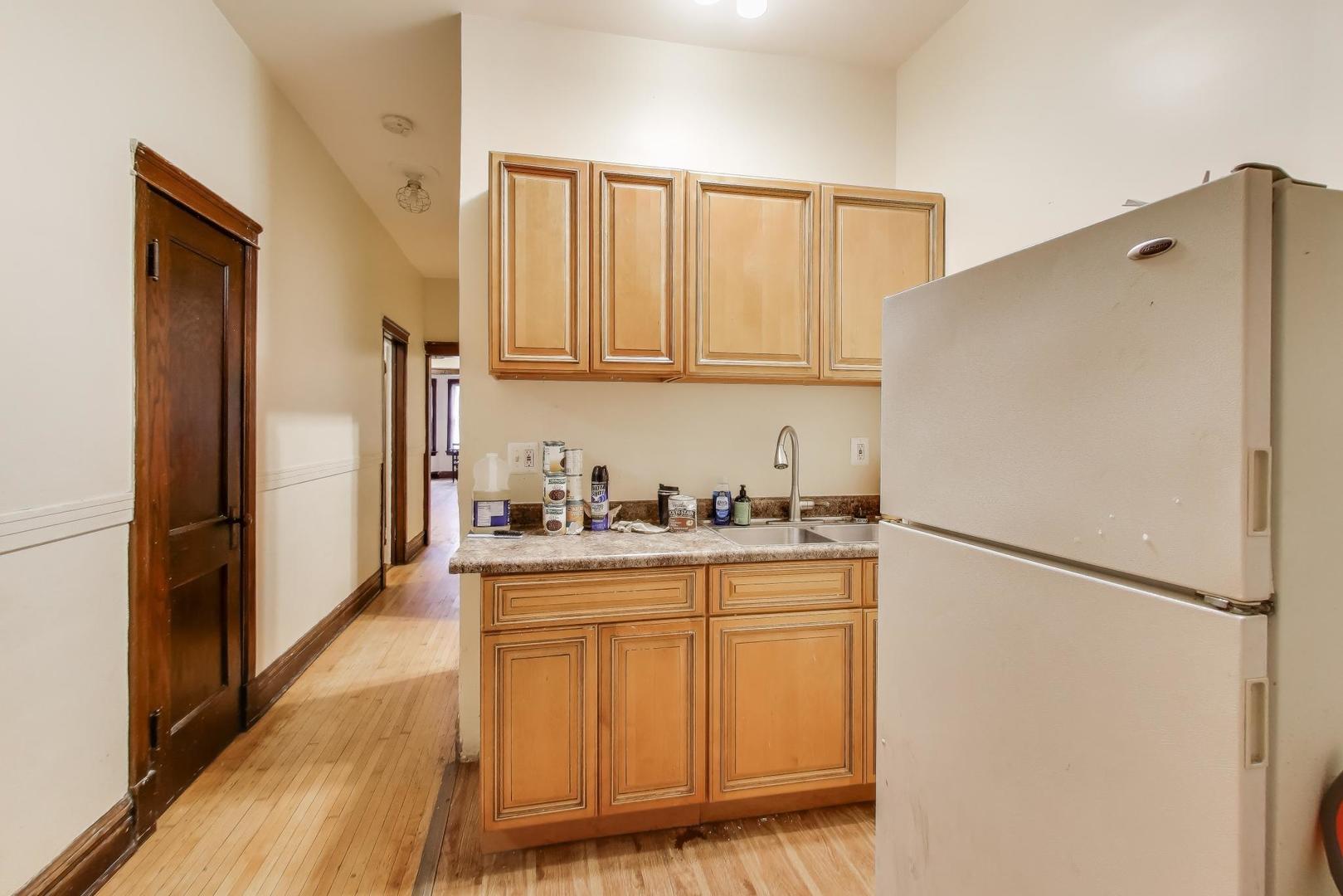 4820 W Washington Boulevard, Chicago, IL 60644