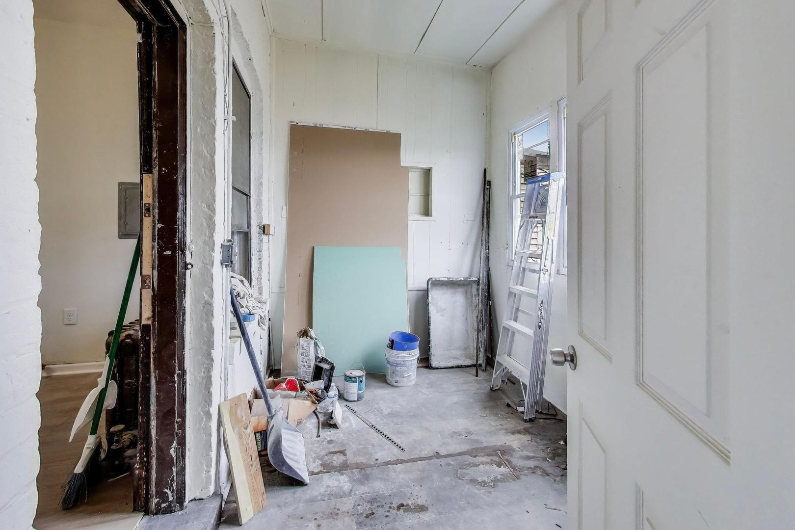 4820 W Washington Boulevard, Chicago, IL 60644